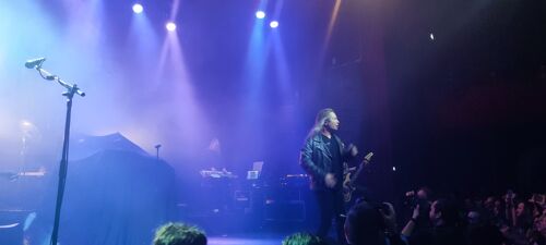 Stratovarius sur la scène du Bataclan